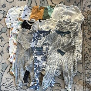 13 pieces. Size 3-6 month footsies for baby boy.